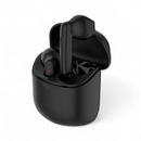 Audífonos J220 Bluetooth 5.3: Matte black wireless earbuds with red indicator lights, nested in their open charging case displaying four red LED battery dots. Sleek, modern design on a clean white background.